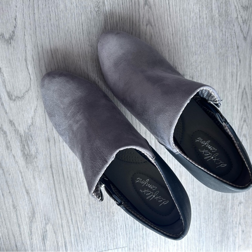 Dexflex Comfort Ankle High Heel Booties - Picture 3 of 9